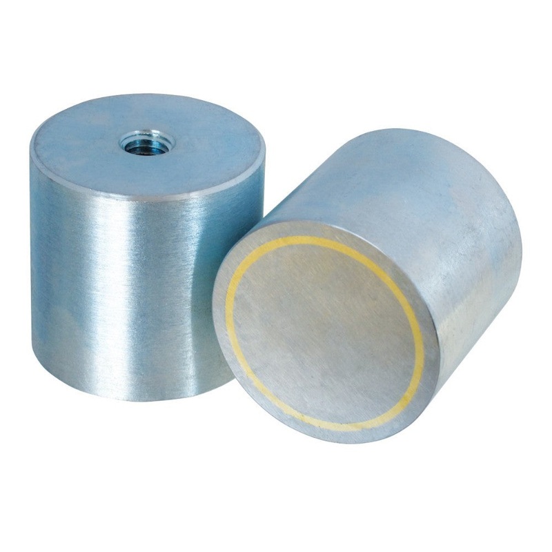 Mahr Magnet for magnetic base Product Code: 4425002  Permanent magnet plus  threaded mounting hole  Underside of the base is flat  Magnetic force 250 N