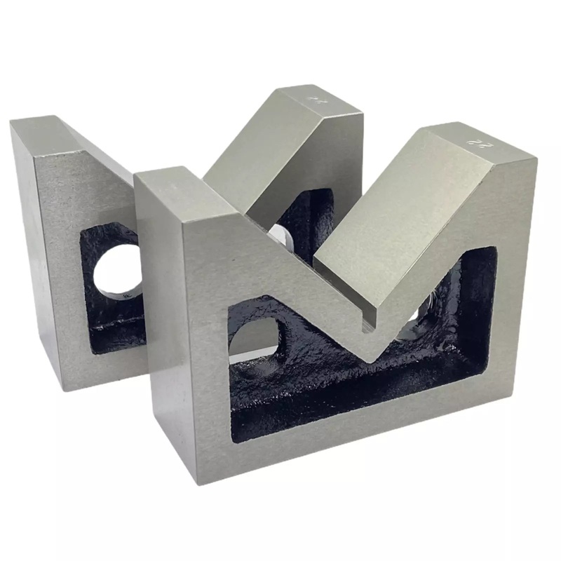 Eclipse cast Iron Vee Block E215 MATCHED PAIR VEE BLOCKS Manufactured to BS3731 from close grained iron castings with 90 vee. Supplied in matched and numbered pairs.