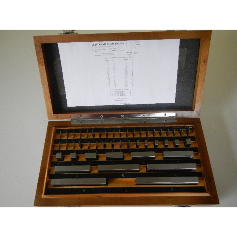 Gauge Block Set Metric Tungsten Carbide 32 blocks