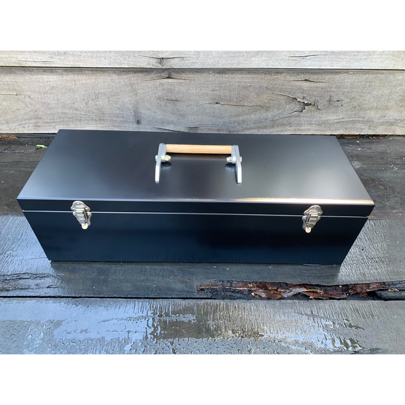 Super 8 Wide Axe Box