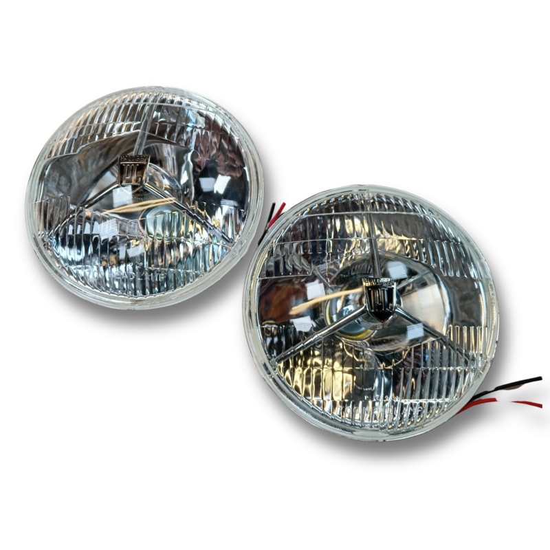 7 Tripod P700 Head lamp units. 1 Pair Halogen PL Shield motif includes Halogen and side lamp bulbs. CL0603 65.00 Pair